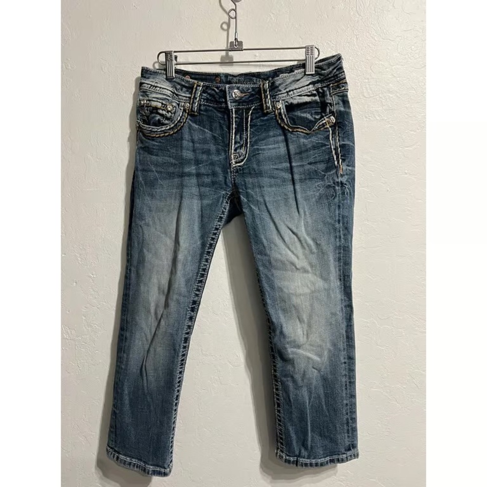 Women’s Faded Blue Straight-Leg Jeans